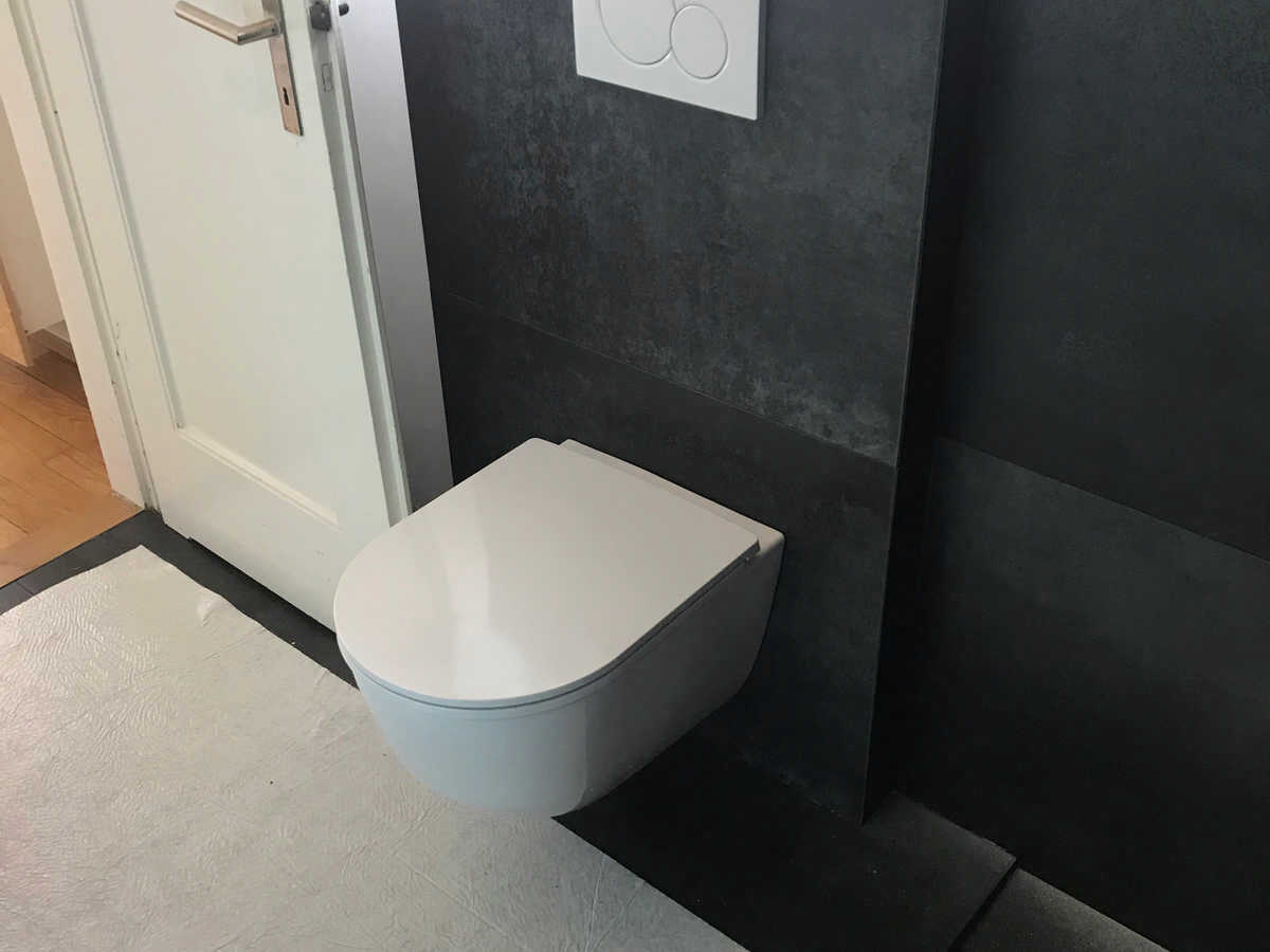 Badezimmer renovation Sanitär basel.jpg