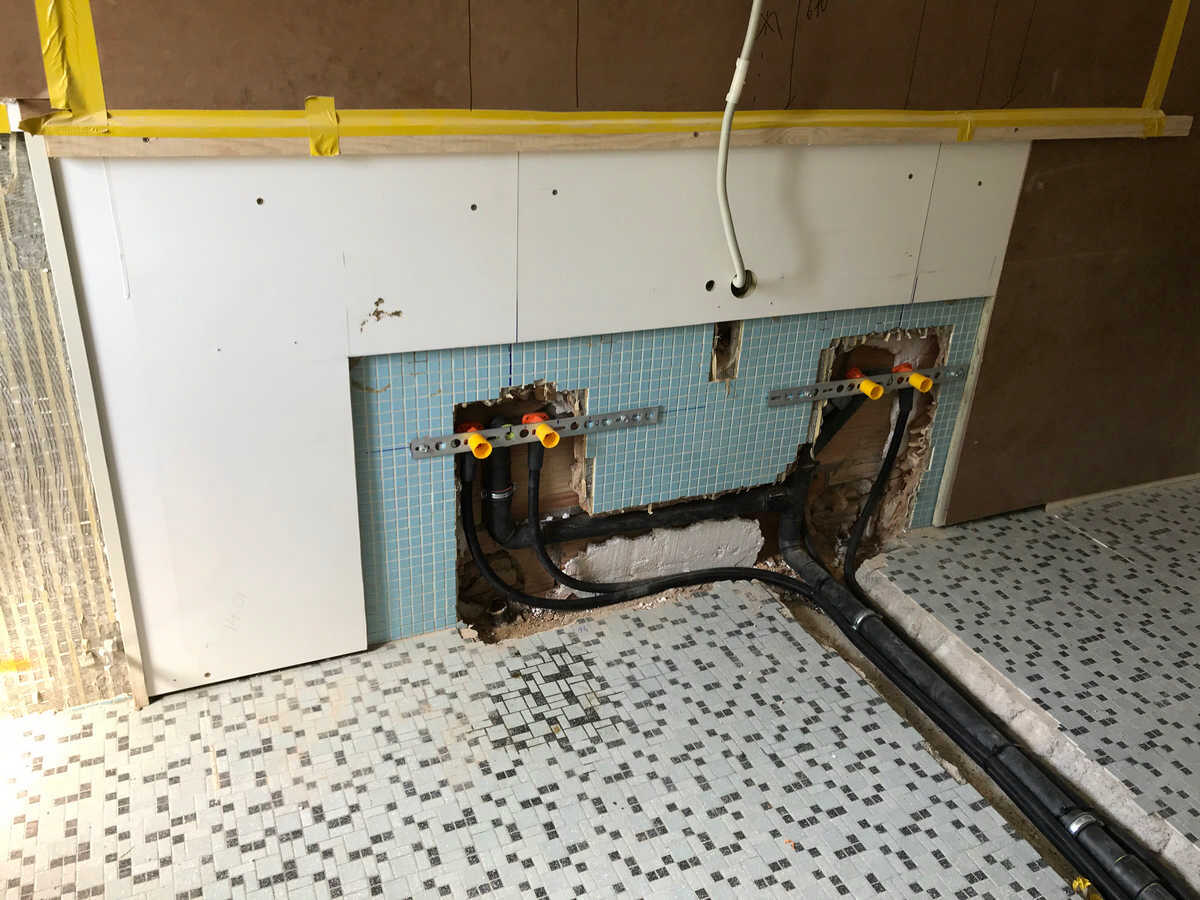 renovation Sanitär BAael.jpg